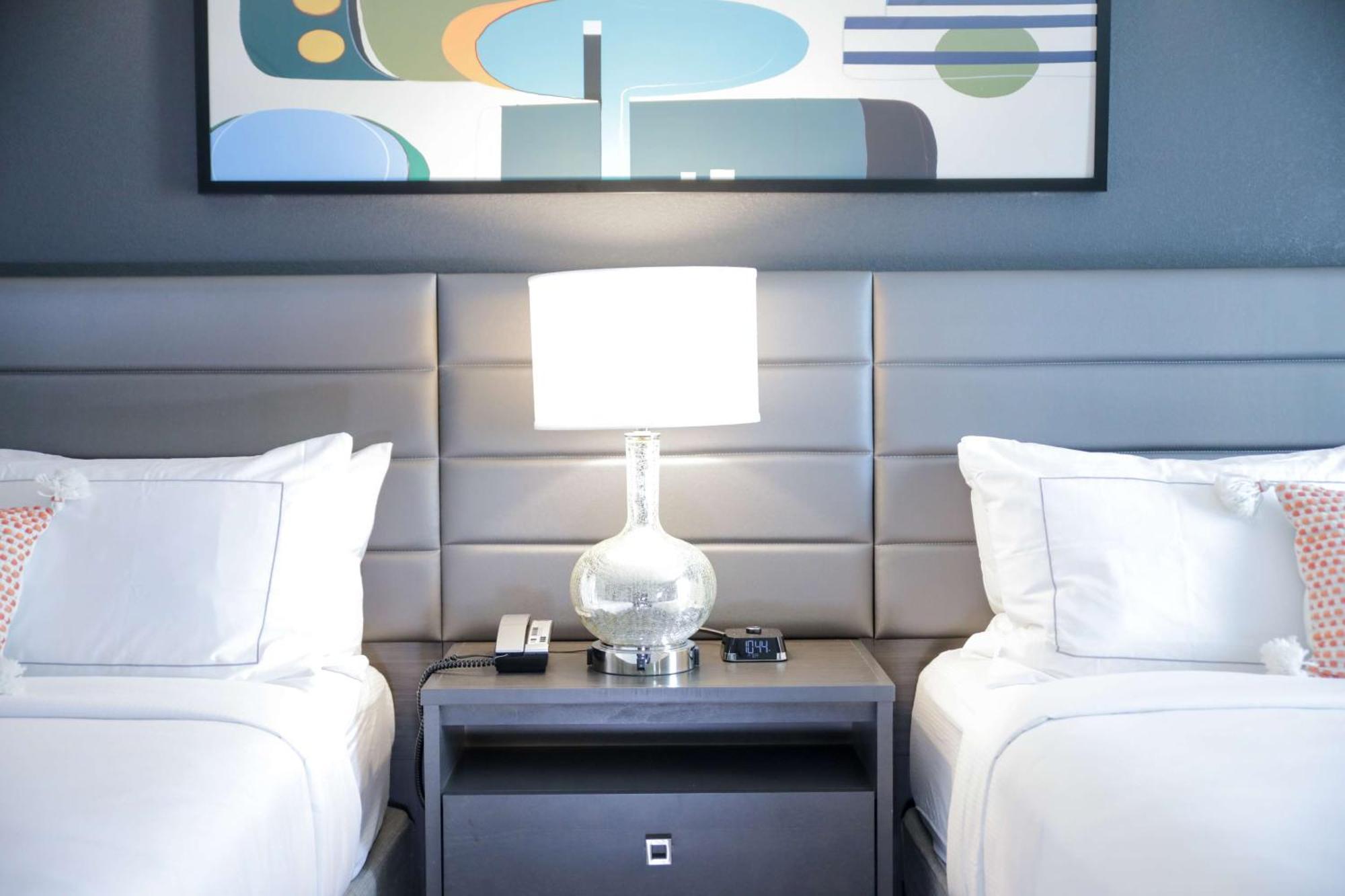 The Rewind West Des Moines, Tapestry Collection By Hilton Hotel Eksteriør billede